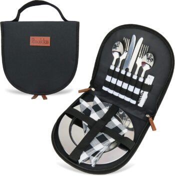 Set piatti e stoviglie da campeggio
