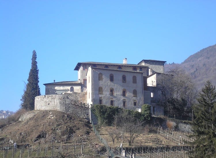 castello masegra sondrio