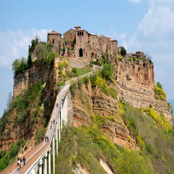 civita di bagnoreggio